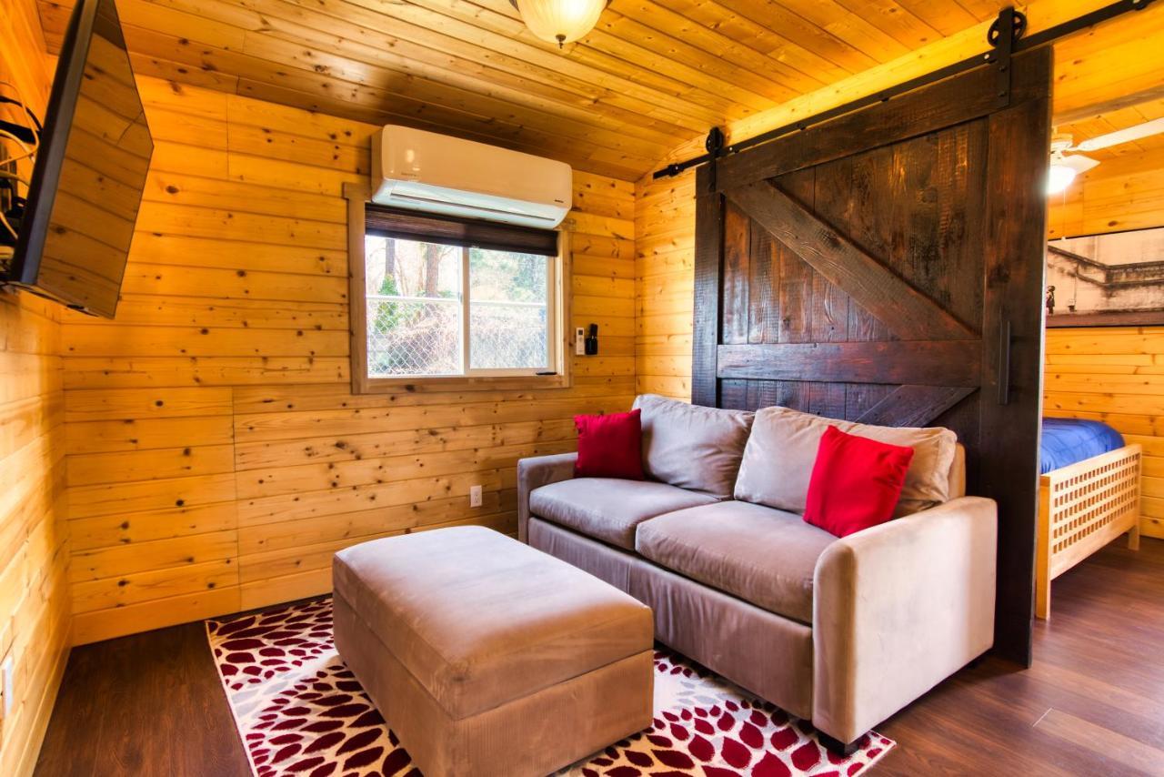 The Base Camp Vila Spokane Exterior foto